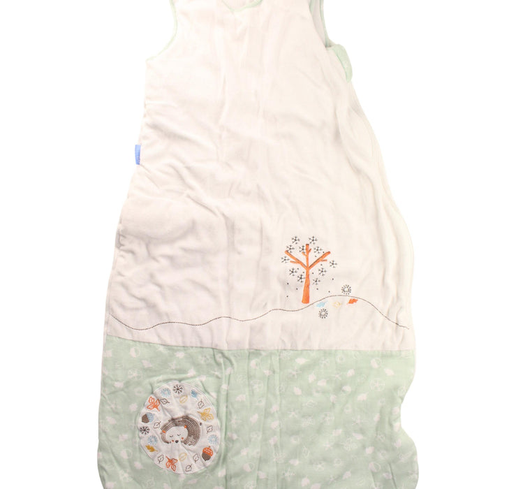 A Green Sleepsacs from The Gro Company in size 18-24M for girl. (Front View)