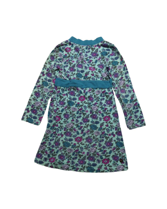 A Green Long Sleeve Dresses from Tea in size 5T for girl. (Back View)