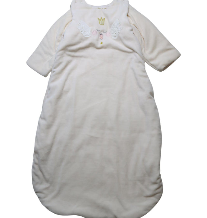 A White Sleepsacs from Little Crevette in size 6-12M for neutral. (Front View)