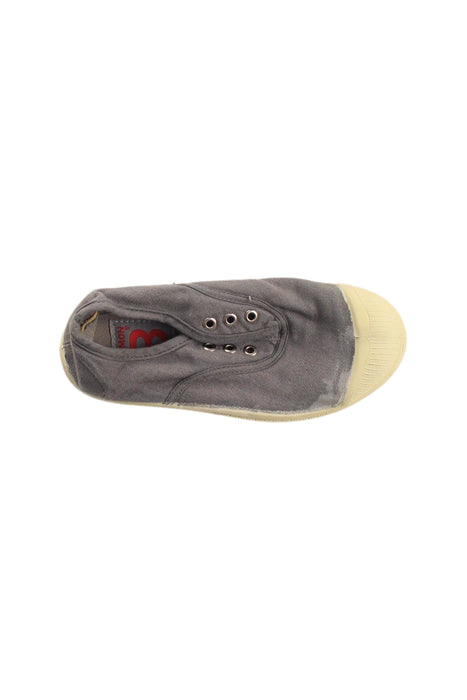 A Grey Slip Ons from Bensimon in size 4T for boy. (Front View)