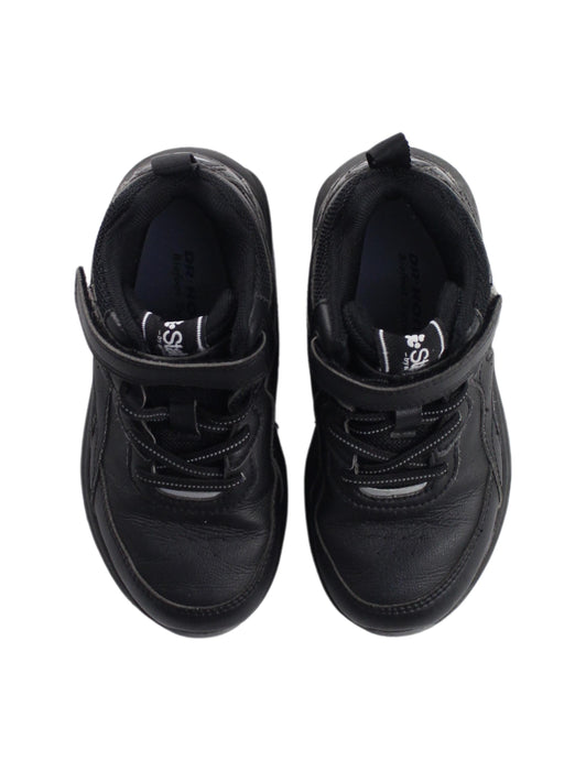 A Black Sneakers from Dr. Kong in size 5T for boy. (Back View)