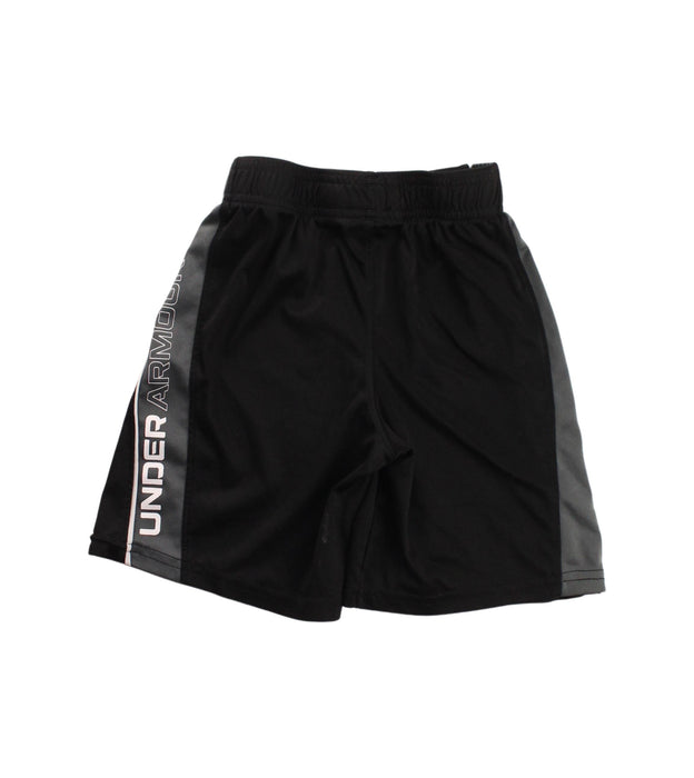 A Black Shorts from Under Armour in size 5T for boy. (Back View)