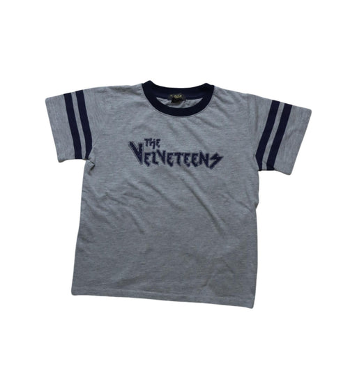 A Grey Short Sleeve T Shirts from Velveteen in size 6T for boy. (Front View)