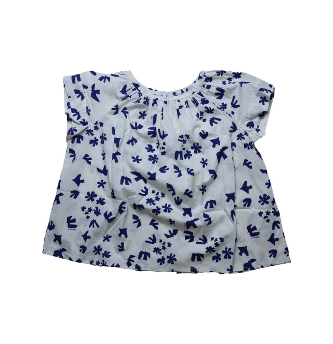 A Blue Short Sleeve Tops from Bonpoint in size 10Y for girl. (Front View)