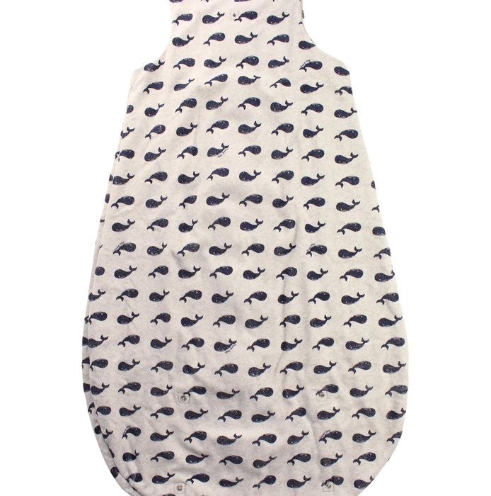 A White Sleepsacs from Petit Bateau in size O/S for neutral. (Back View)
