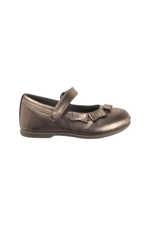 A Brown Flats from Chicco in size 12-18M for girl. (Front View)