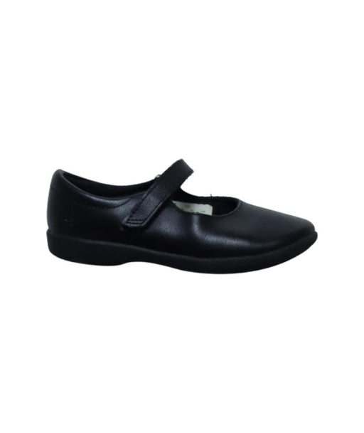 A Black Dress Shoes from Hush Puppies in size 18-24M for girl. (Front View)