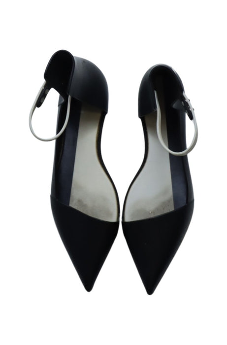 A Black Flats from Melissa in size 13Y for women. (Back View)