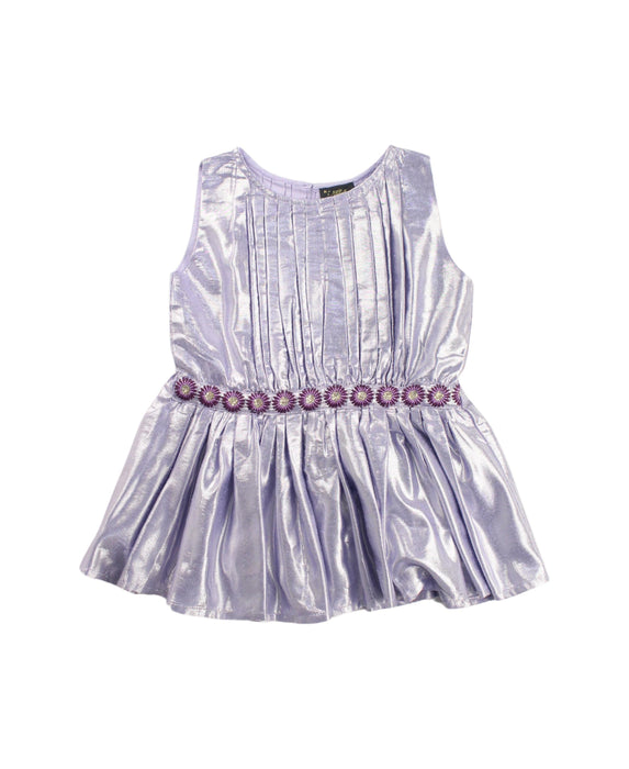 A Silver Sleeveless Dresses from Velveteen in size 2T for girl. (Front View)