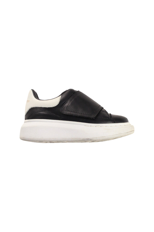 A Black Sneakers from Alexander McQueen in size 4T for boy. (Front View)