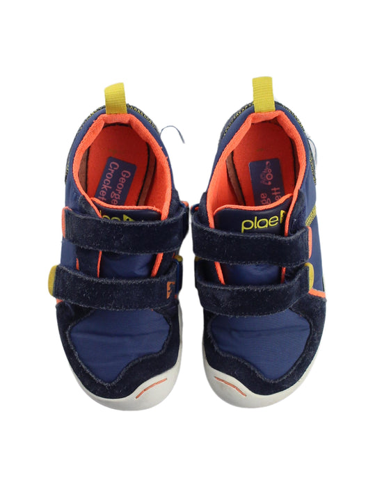 A Blue Sneakers from Plae in size 4T for boy. (Back View)