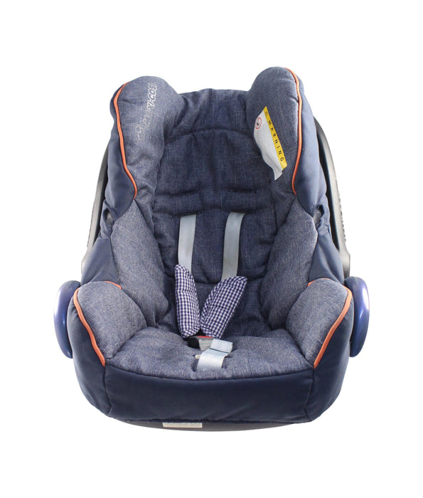 A Navy Car Accessories from Maxi-Cosi in size O/S for neutral. (Back View)