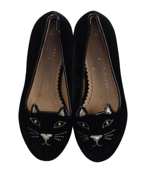 A Black Flats from Charlotte Olympia in size 4T for girl. (Back View)