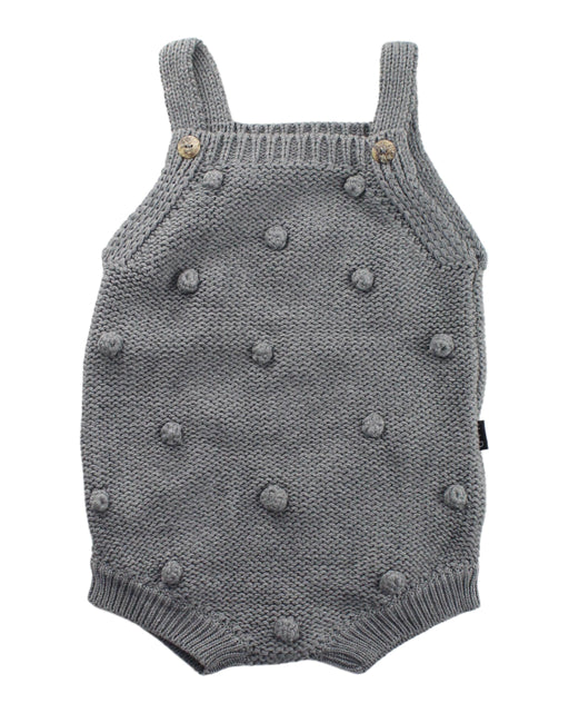 A Grey Sleeveless Bodysuits from Hubble + Duke in size 2T for girl. (Front View)