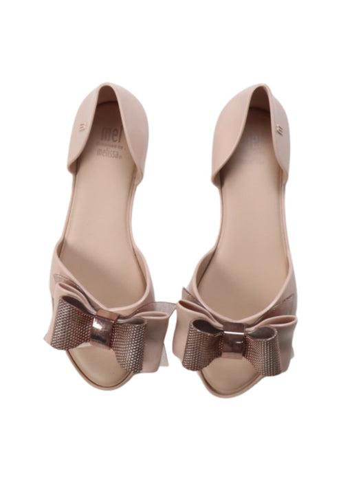 A Beige Sandals from Mini Melissa in size 7Y for girl. (Back View)