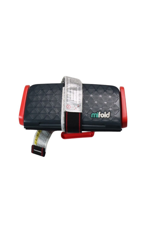 A Multicolour Car Accessories from mifold in size 4T for neutral. (Front View)