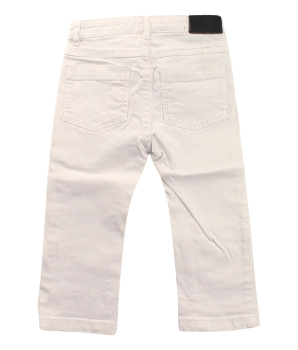A White Casual Pants from Jacadi in size 2T for neutral. (Back View)