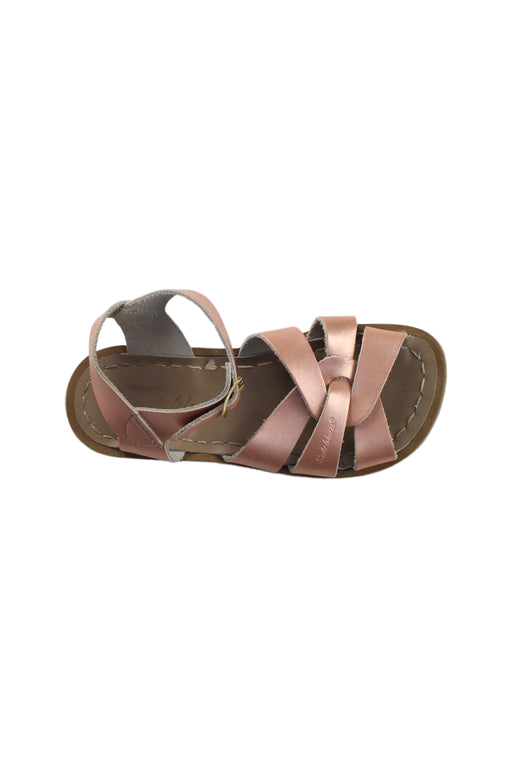 A Pink Sandals from Salt-Water in size 5T for girl. (Front View)