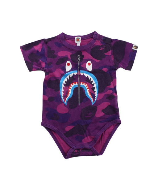 A Multicolour Short Sleeve Bodysuits from BAPE KIDS in size 12-18M for girl. (Front View)