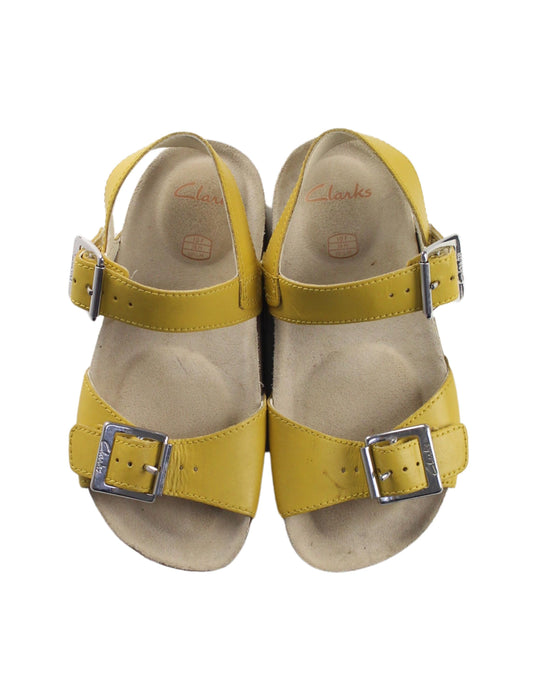 A Yellow Sandals from Clarks in size 5T for girl. (Back View)