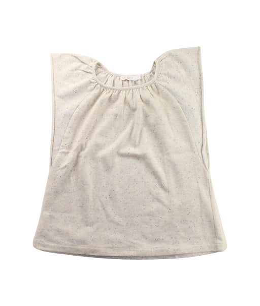 A White Short Sleeve Tops from Oaks of Acorn in size 4T for girl. (Front View)