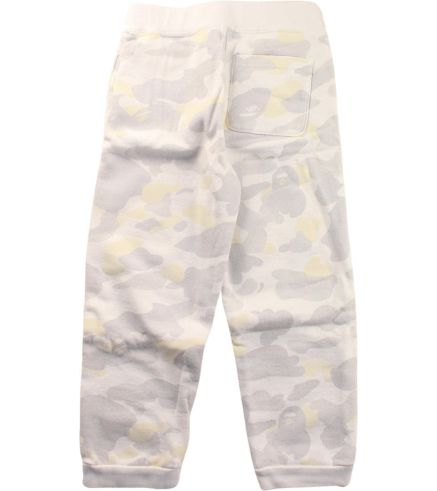 A White Sweatpants from BAPE KIDS in size 5T for girl. (Back View)