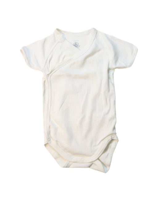 A White Short Sleeve Bodysuits from Petit Bateau in size 6-12M for neutral. (Front View)