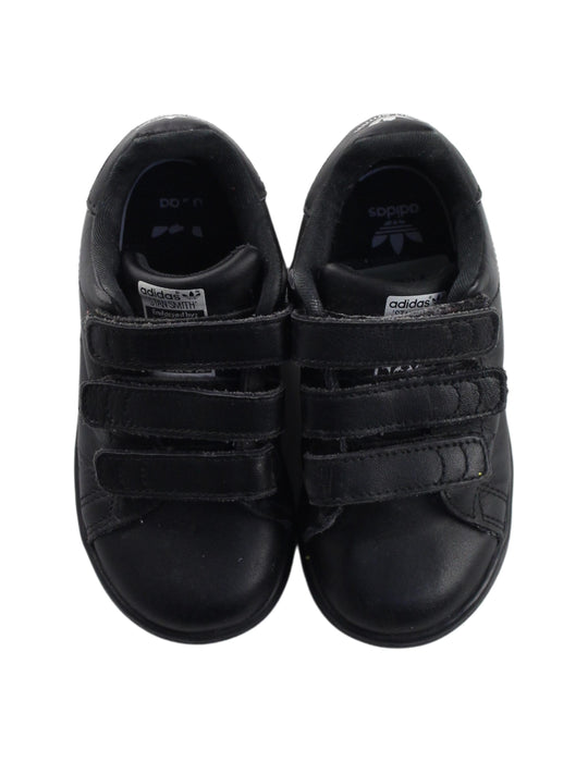 A Black Sneakers from Adidas in size 3T for boy. (Back View)
