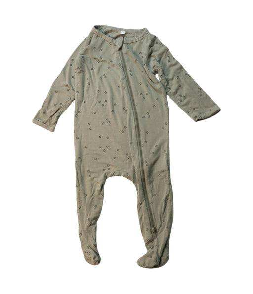 A Green Onesies from Quincy Mae in size 6-12M for neutral. (Front View)