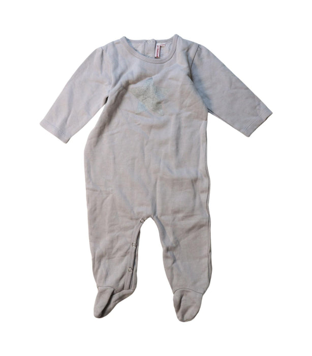 A Grey Onesies from Le Marchand D'Etoiles in size 6-12M for neutral. (Front View)