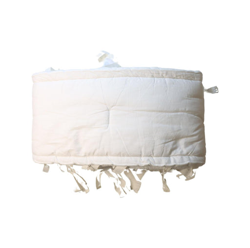 A White Crib Bumpers from Stokke in size O/S for neutral. (Front View)