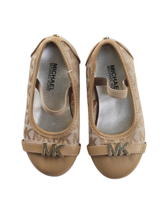 A Brown Flats from Michael Kors in size 3T for girl. (Back View)