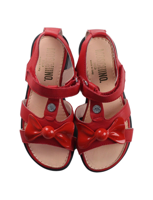 A Red Sandals from Moschino in size 5T for girl. (Back View)