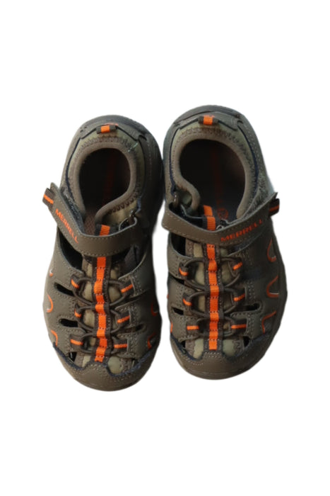 A Green Sandals from Merrell in size 4T for boy. (Back View)