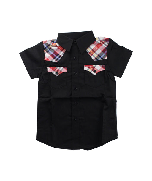A Black Short Sleeve Shirts from Knuckleheads in size 6T for boy. (Front View)
