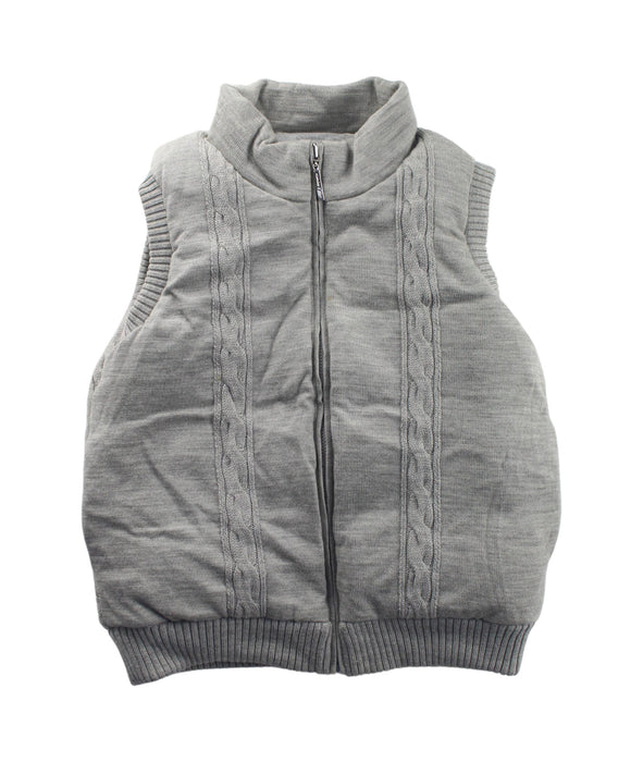 A Grey Outerwear Vests from Nicholas & Bears in size 6T for boy. (Front View)