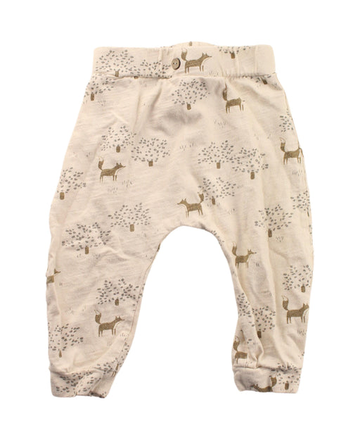 A Beige Sweatpants from Rylee + Cru in size 6-12M for boy. (Front View)