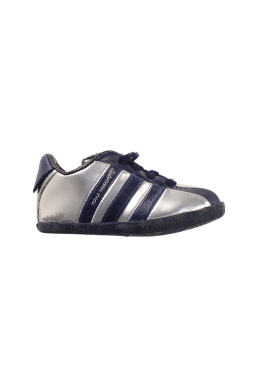 A Blue Sneakers from Y-3 in size 12-18M for boy. (Front View)