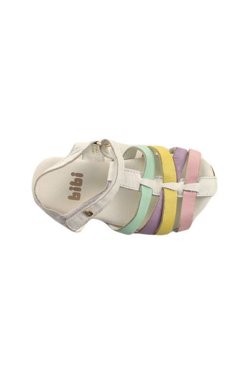 A White Sandals from Bibi in size 3T for girl. (Front View)
