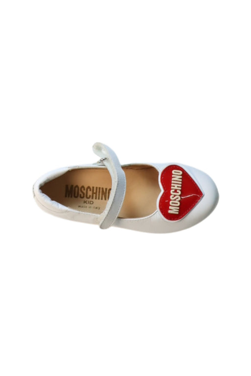 A White Flats from Moschino in size 3T for girl. (Front View)