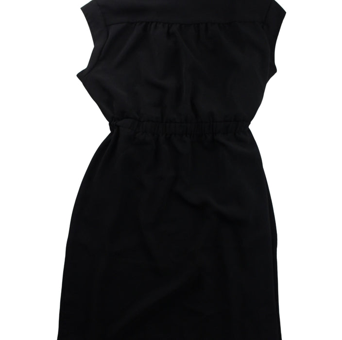 A Black Sleeveless Dresses from Ripe in size M for maternity. (Back View)