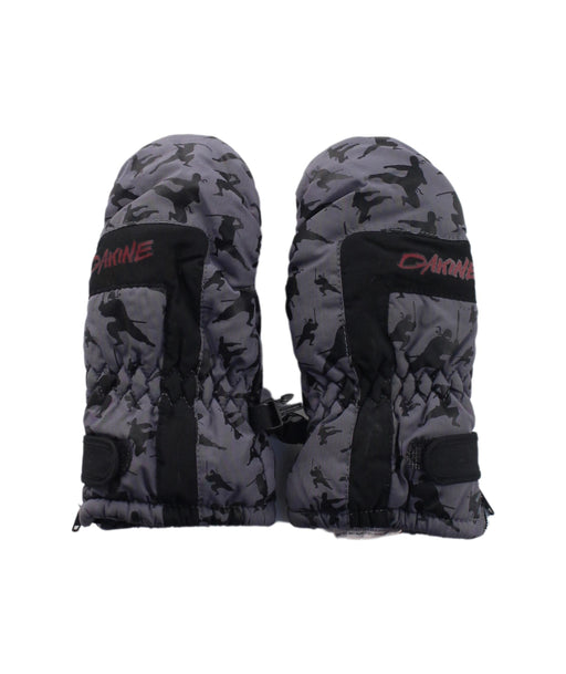 A Black Ski Gloves from Dakine in size 12-18M for boy. (Front View)