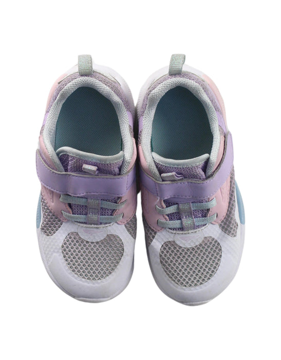 A White Sneakers from Dr. Kong in size 5T for girl. (Back View)