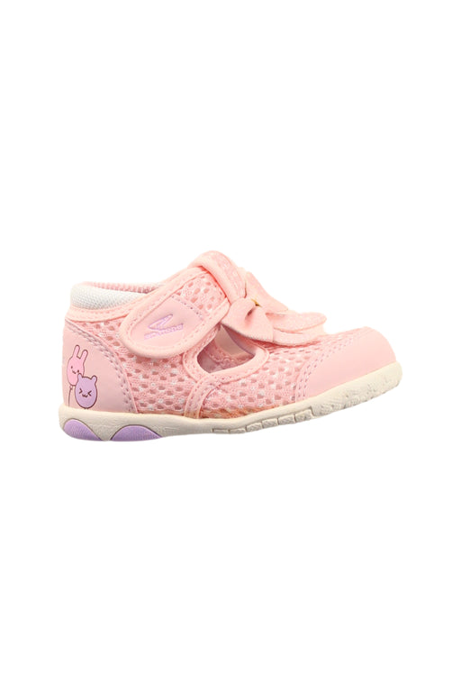 A Pink Sneakers from Dr. Kong in size 12-18M for girl. (Front View)
