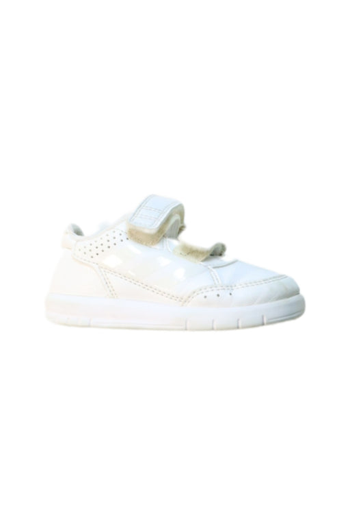 A White Sneakers from Adidas in size 12-18M for neutral. (Front View)
