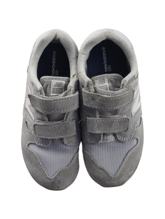 A Grey Sneakers from New Balance in size 4T for boy. (Back View)