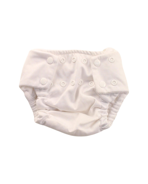 A White Cloth Diapers from Pea Pods in size O/S for neutral. (Front View)