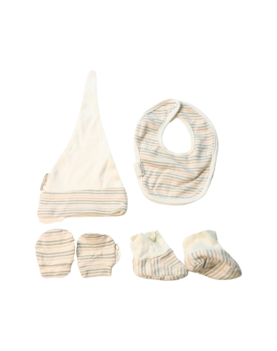 A Multicolour Gift Sets from Organic Natural Charm in size 3-6M for neutral. (Front View)