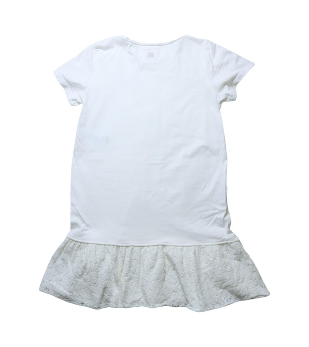A White Short Sleeve Dresses from DOUUOD in size 10Y for girl. (Back View)