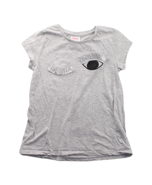 A Grey Short Sleeve T Shirts from Seed in size 6T for girl. (Front View)